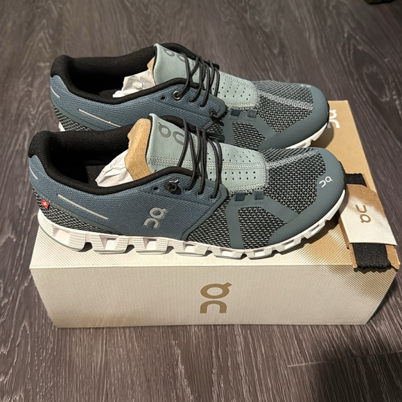 On Cloud 2.0 sneakers *NWT* - Picture 4 of 6